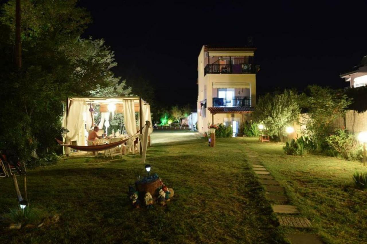 Lia'S Beach House アギオス・ニコラオス エクステリア 写真